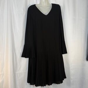 The Limited Elegant Black Collection Piece